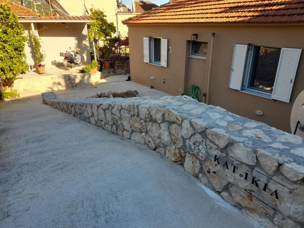 Katoικια Villa Lourdata  Buitenkant foto