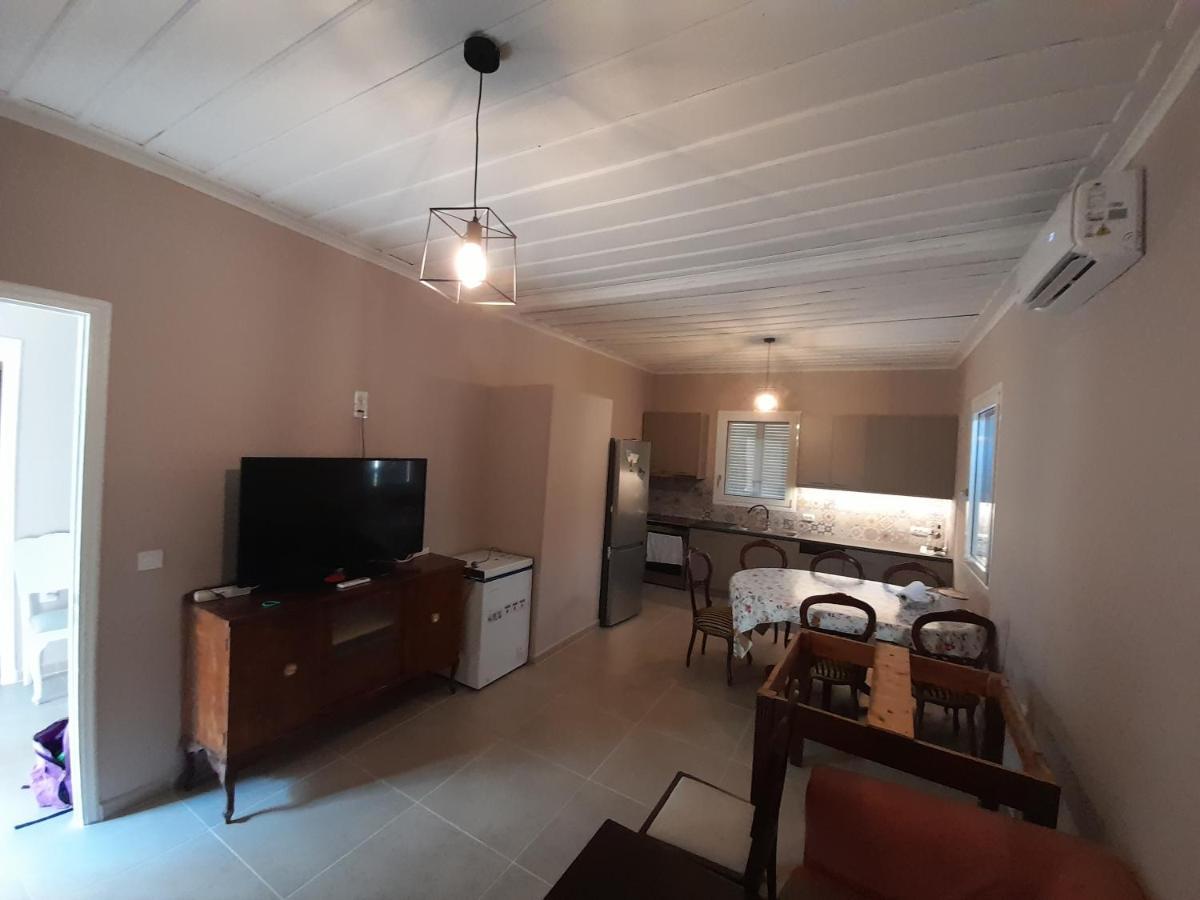 Katoικια Villa Lourdata  Buitenkant foto