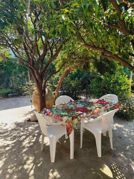 Katoικια Villa Lourdata  Buitenkant foto