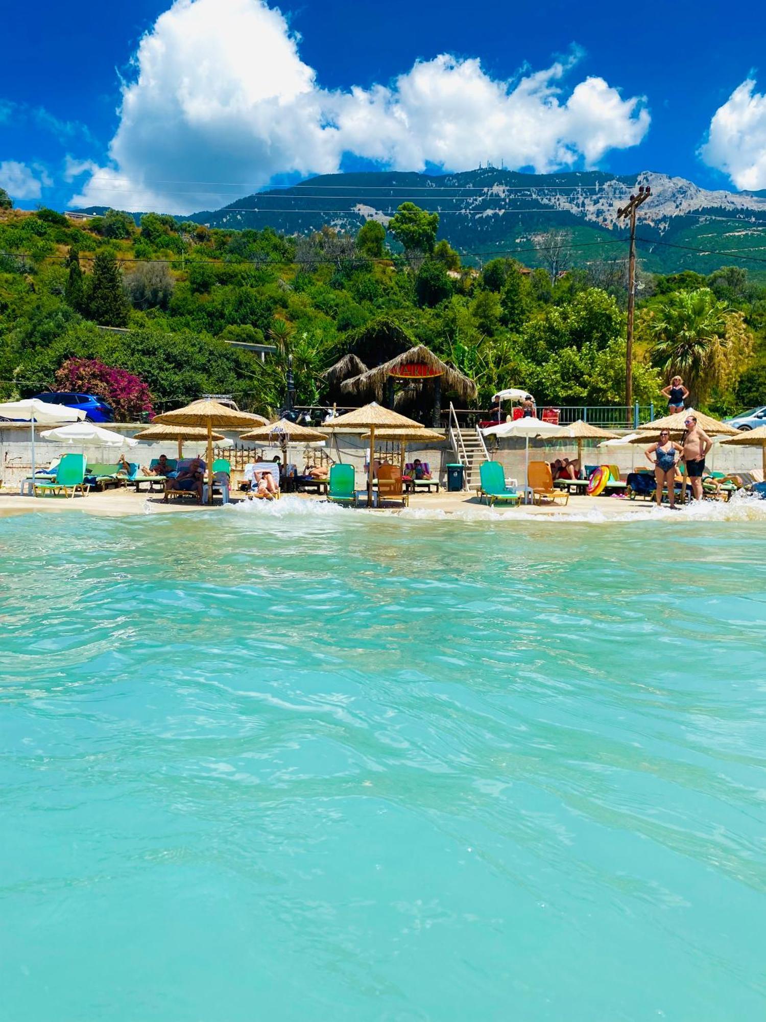 Katoικια Villa Lourdata  Buitenkant foto
