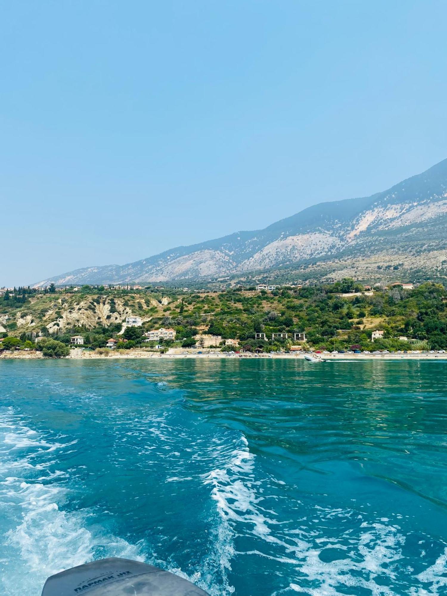 Katoικια Villa Lourdata  Buitenkant foto